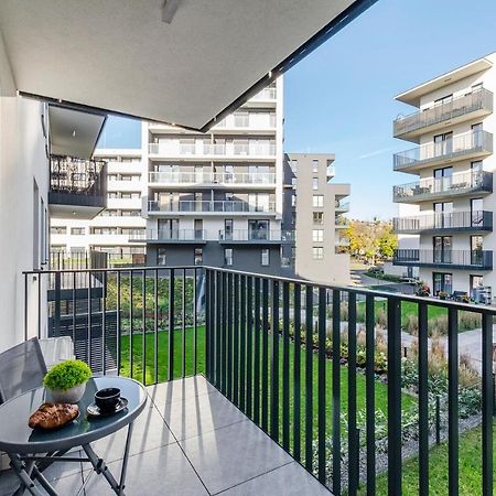 Sky Home- Blue Apartament -Manufaktura, Bezplatny Parking, Klima, Dostep Na Kod 우치 외부 사진