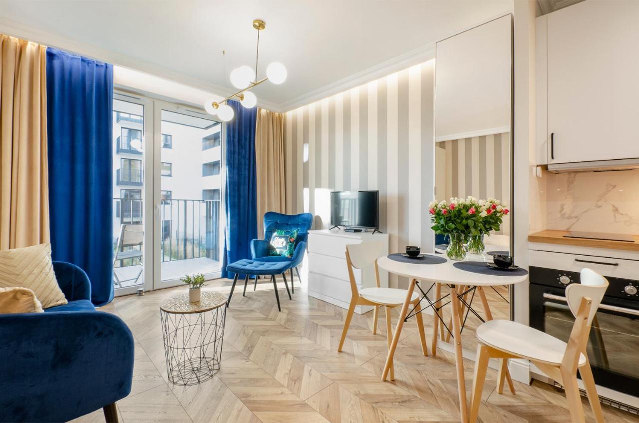 Sky Home- Blue Apartament -Manufaktura, Bezplatny Parking, Klima, Dostep Na Kod 우치 외부 사진