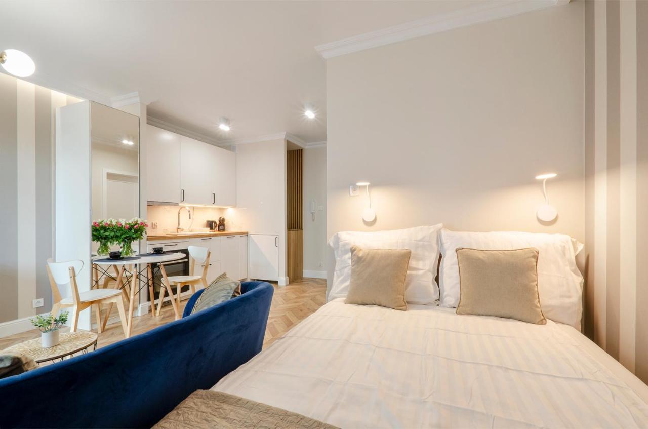Sky Home- Blue Apartament -Manufaktura, Bezplatny Parking, Klima, Dostep Na Kod 우치 외부 사진